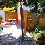 Orange House- Ciraccio * Procida