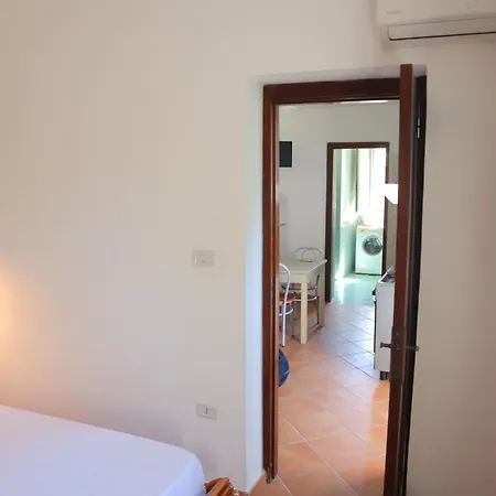 Orange House- Ciraccio